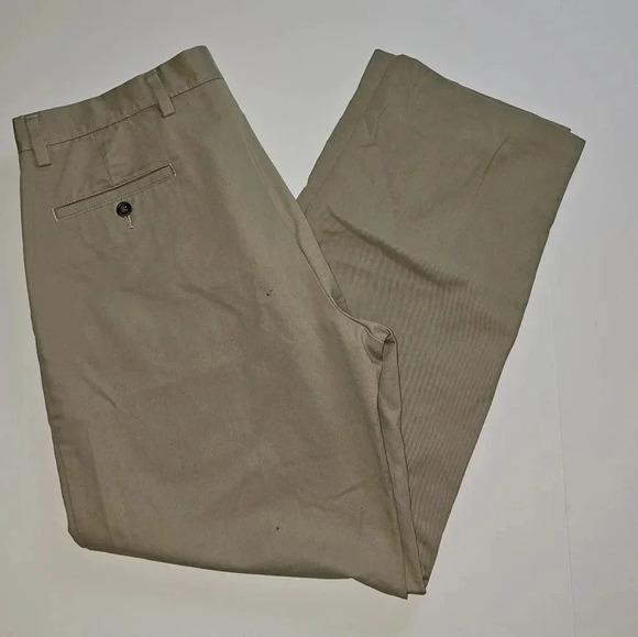 DOCKERS Khakis - Picture 5 of 5